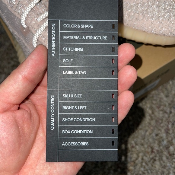 Yeezy Boost 350 V 2 Synth Reflective - Picture 11 of 16